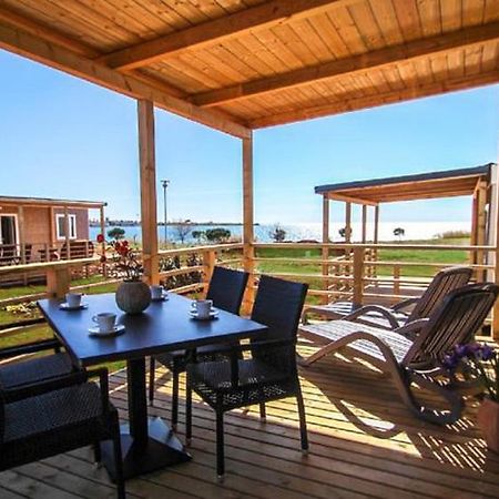 Holiday Mobile Homes Park Riviera Karigador Pokoj fotografie